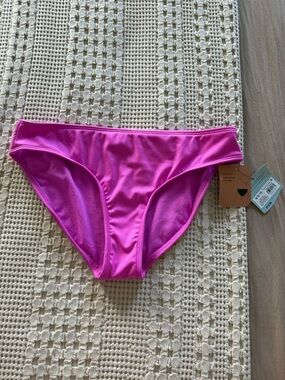 NEW Shade & Shore Hot Pink/Purple Low-Rise Medium Coverage Bikini Bottom Size M
